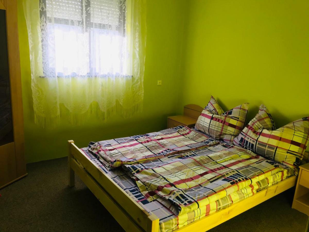 Jesolo Apartmanhaz Balatonkeresztúr المظهر الخارجي الصورة